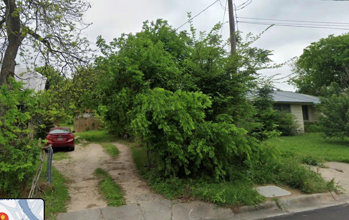 901 Stobaugh St Property Photo