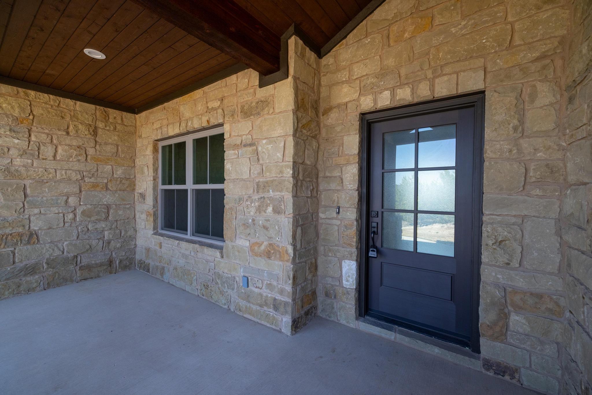 141 Whispering Wind Rd Property Photo 6