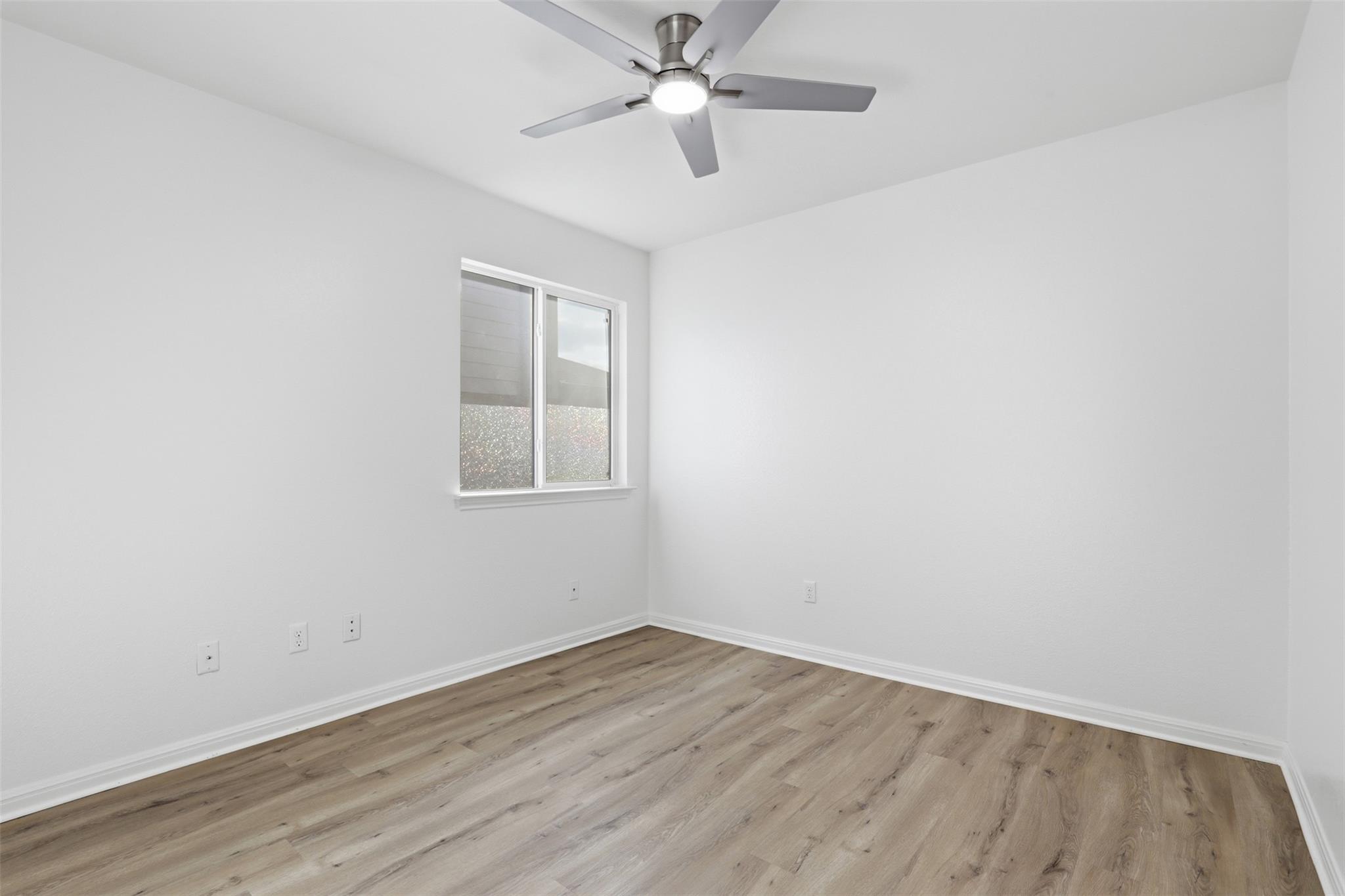 448 Nottingham Loop Property Photo 10