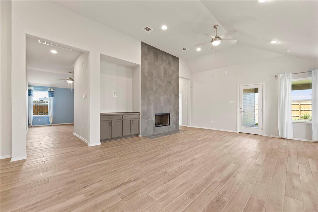 102 Crooked Trl Property Photo 12