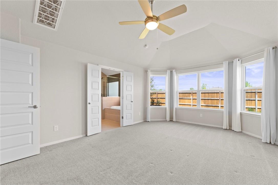102 Crooked Trl Property Photo 14