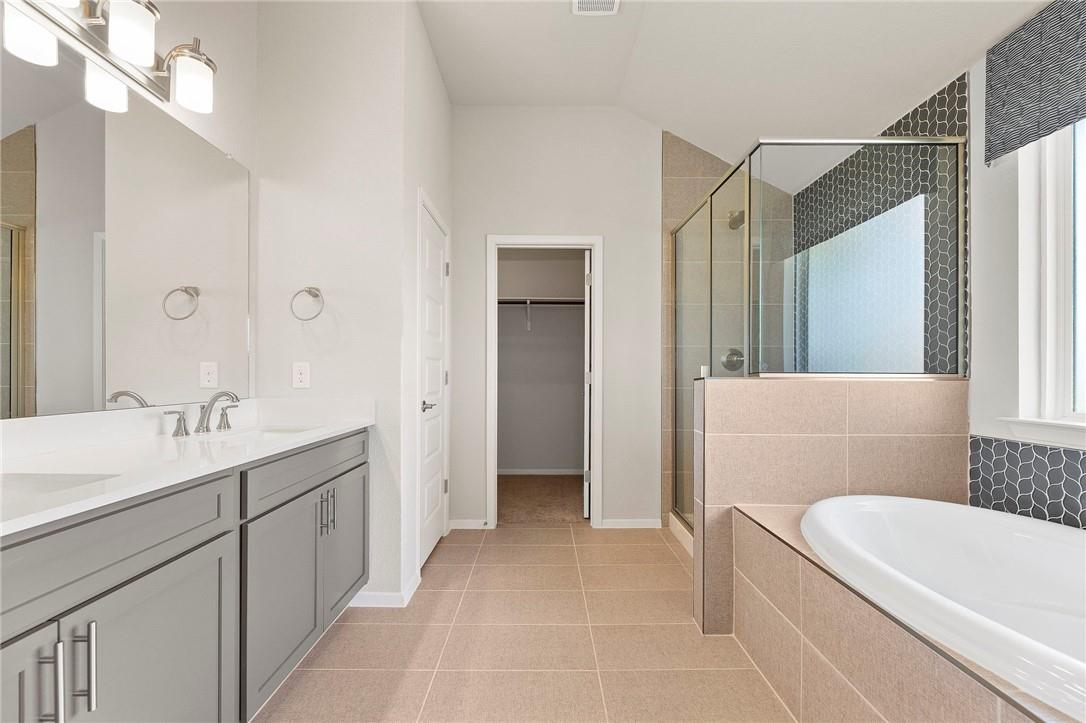 102 Crooked Trl Property Photo 16