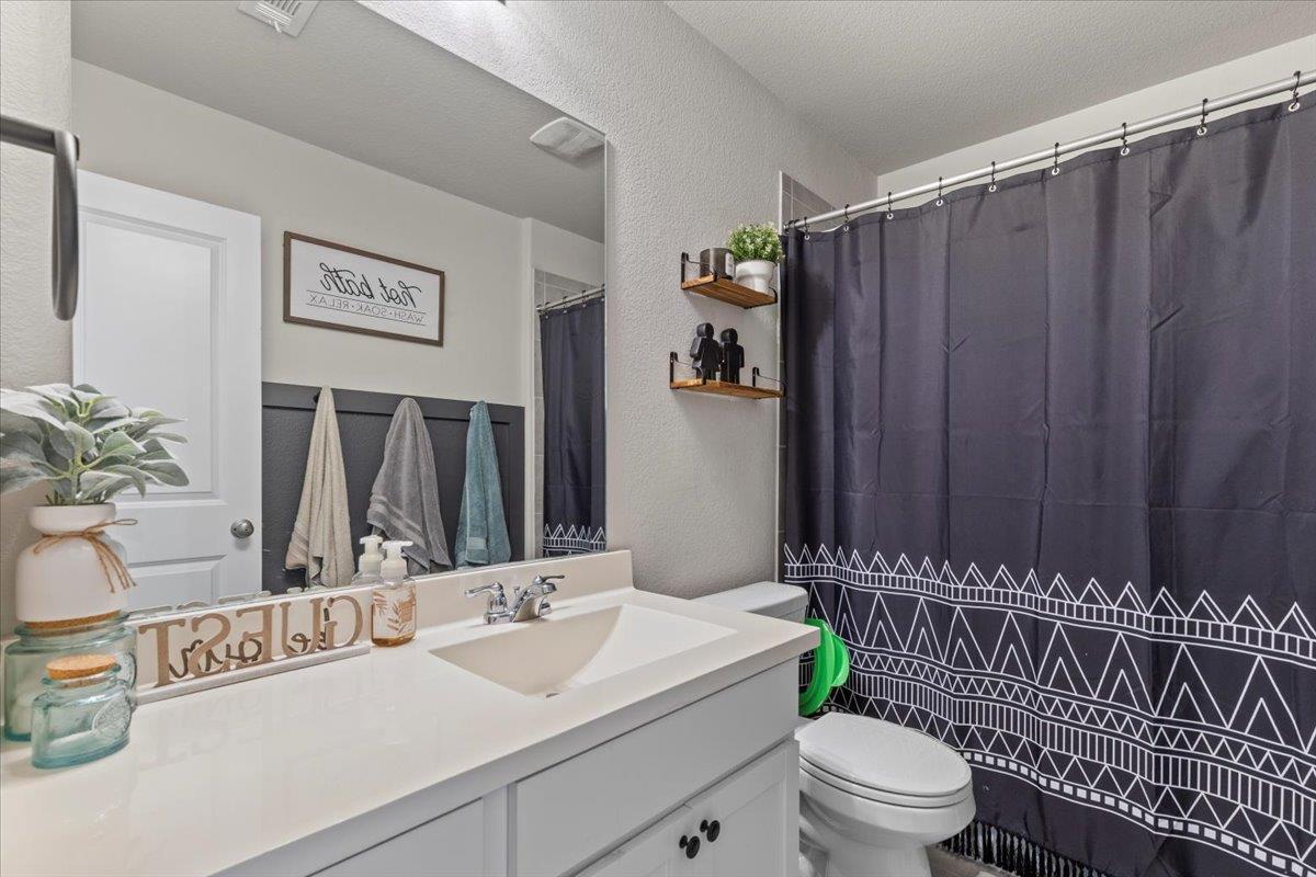 104 Cressida Cv Property Photo 21