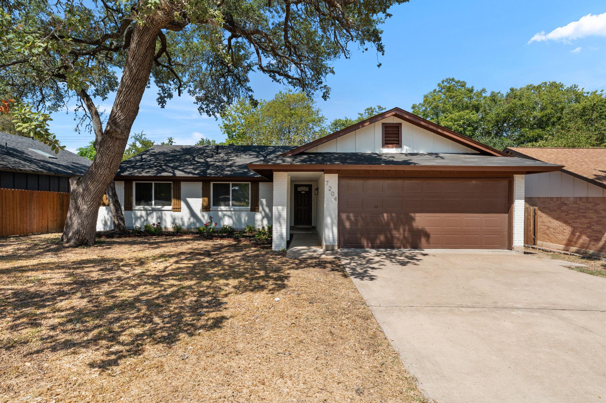 7204 Towering Oaks Dr Property Photo 4