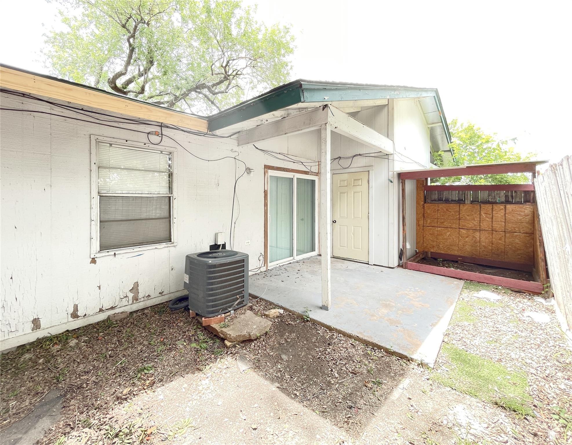 904 N Meadows Dr #d Property Photo 18