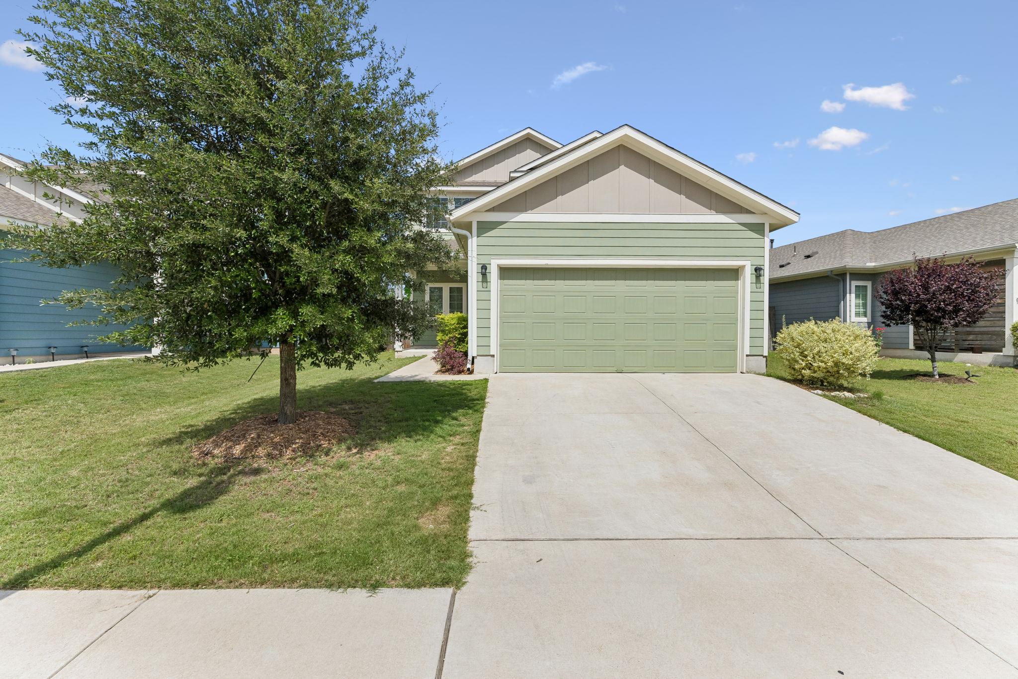 2851 Brand Iron Dr Property Photo 3