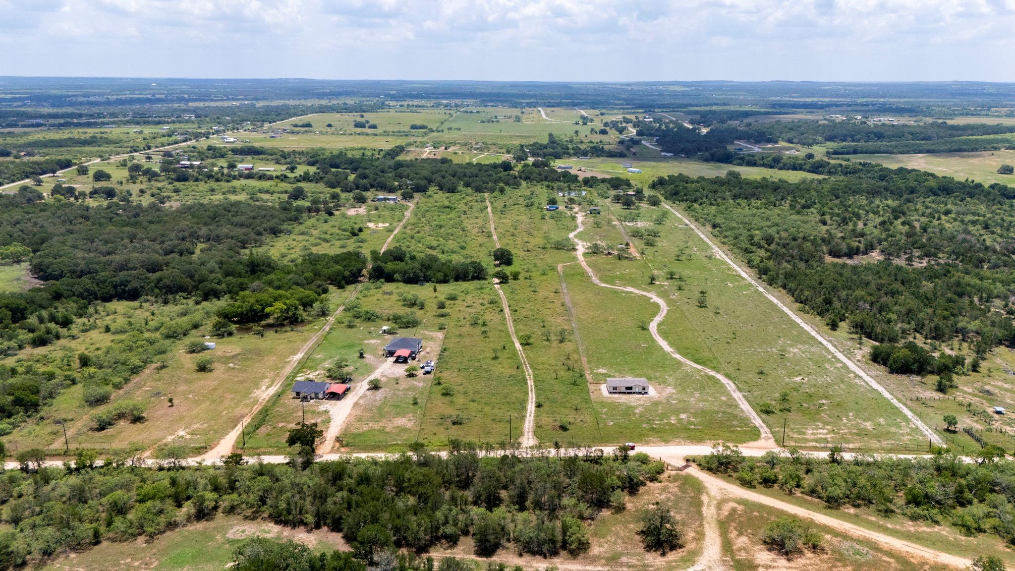 401 Turnback Trl Property Photo 4