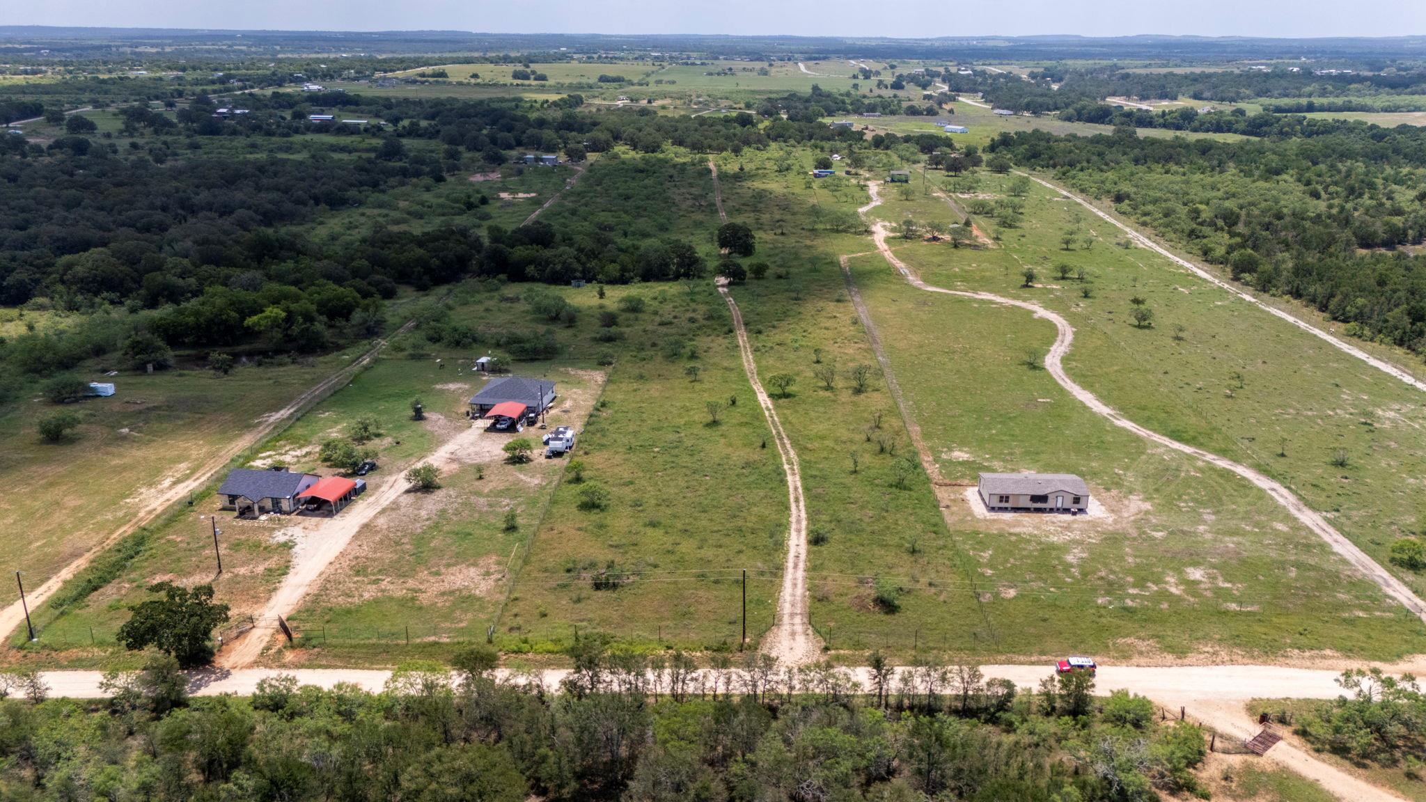 401 Turnback Trl Property Photo 17