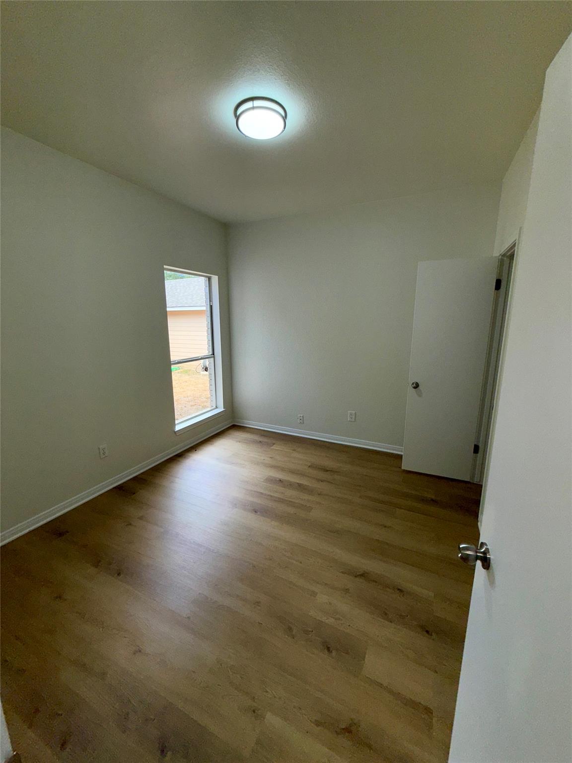 4505 Quicksilver Blvd Property Photo 11