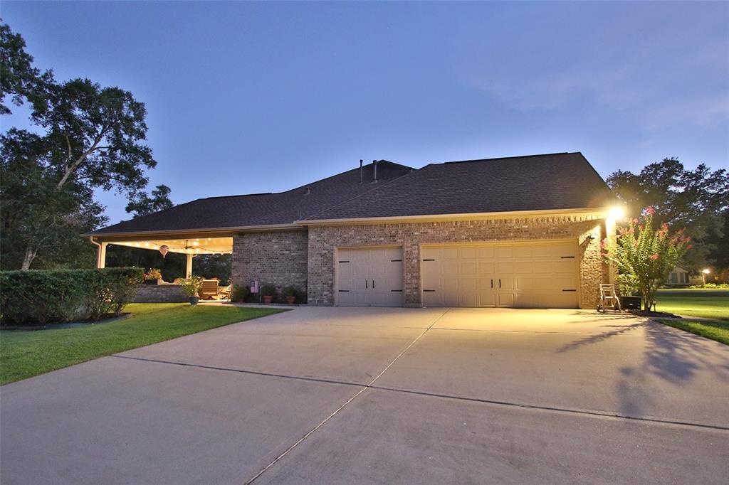 7450082 Property Photo 11