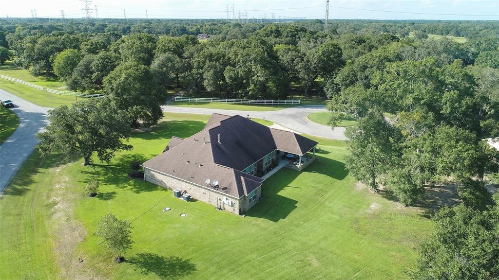 7450082 Property Photo 17