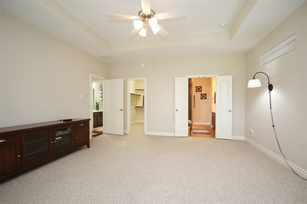 7450082 Property Photo 25