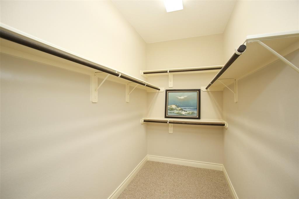 7450082 Property Photo 26