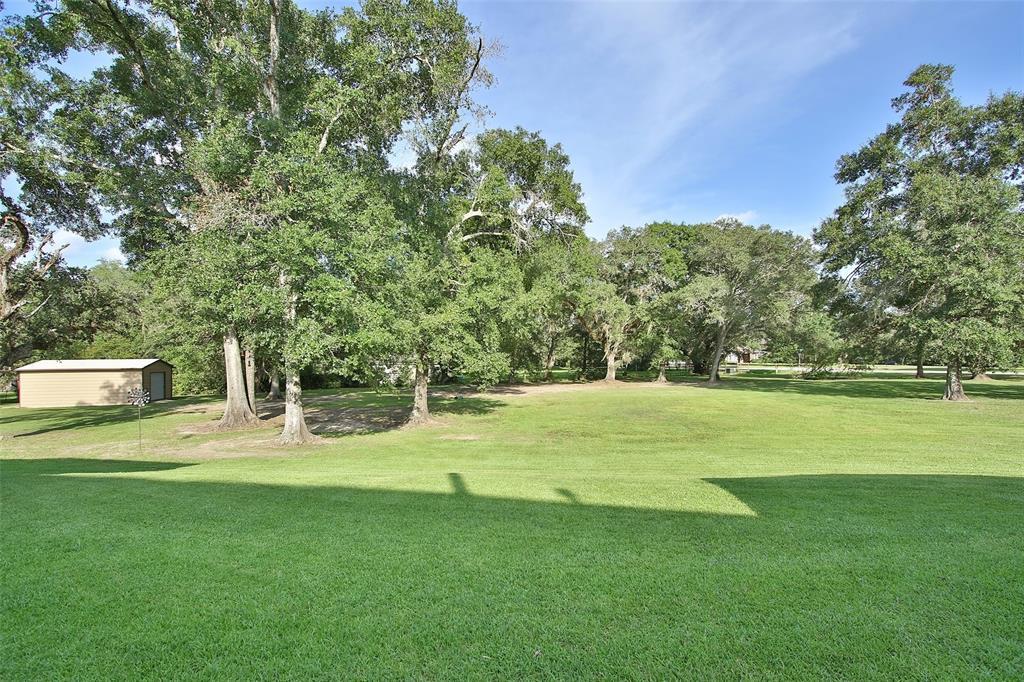 7450082 Property Photo 36