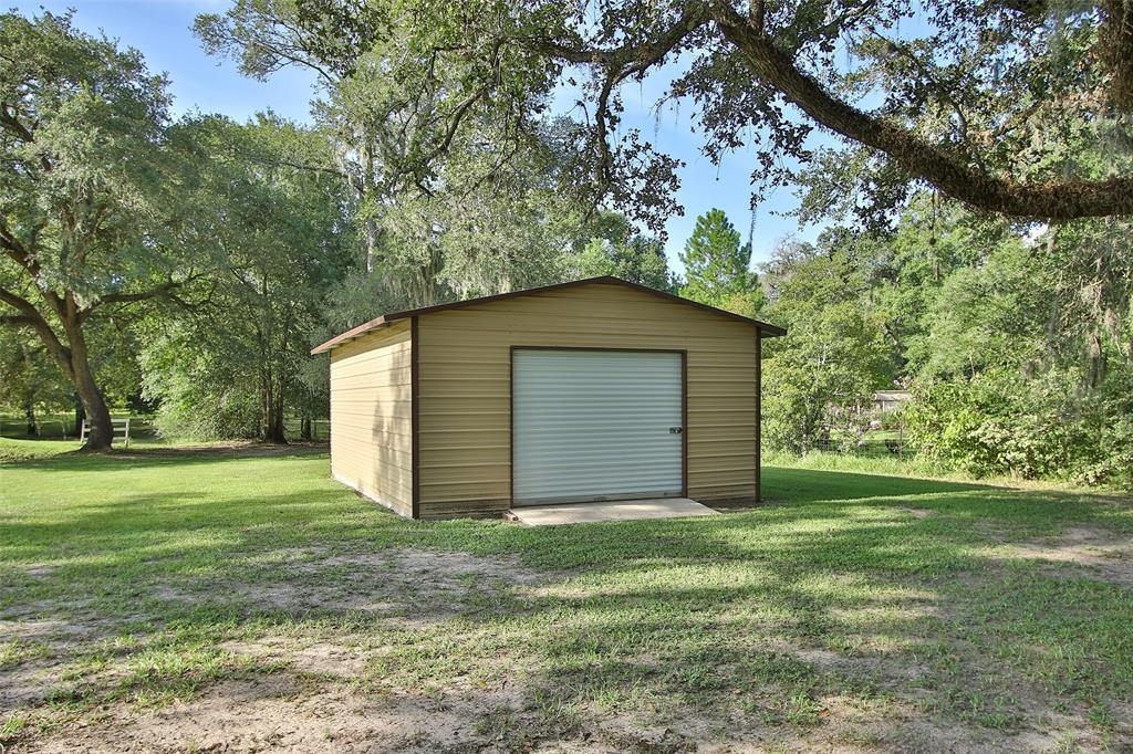 7450082 Property Photo 37