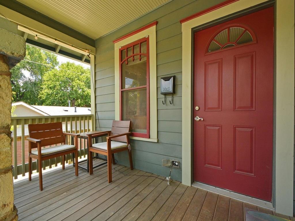 7451587 Property Photo 2
