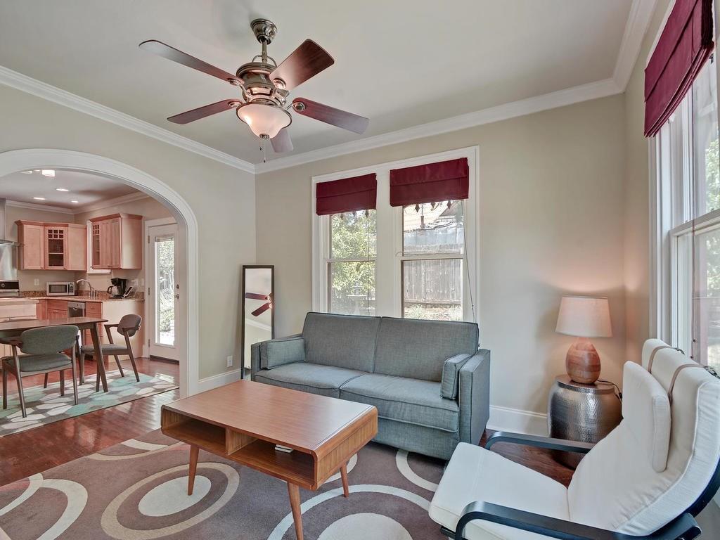 7451587 Property Photo 6