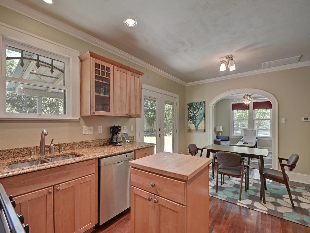 7451587 Property Photo 9