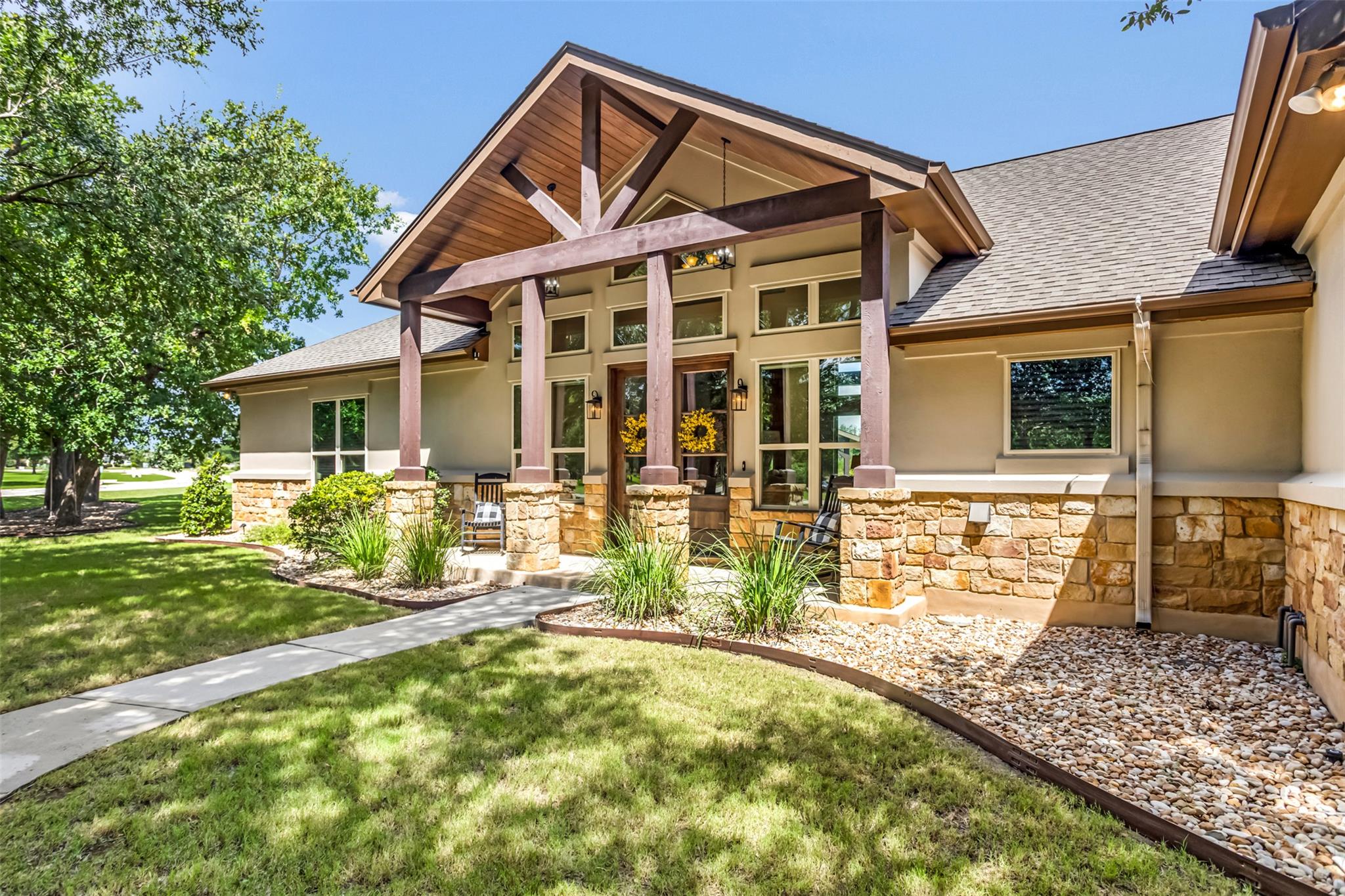 101 Adobe Cv Property Photo 2