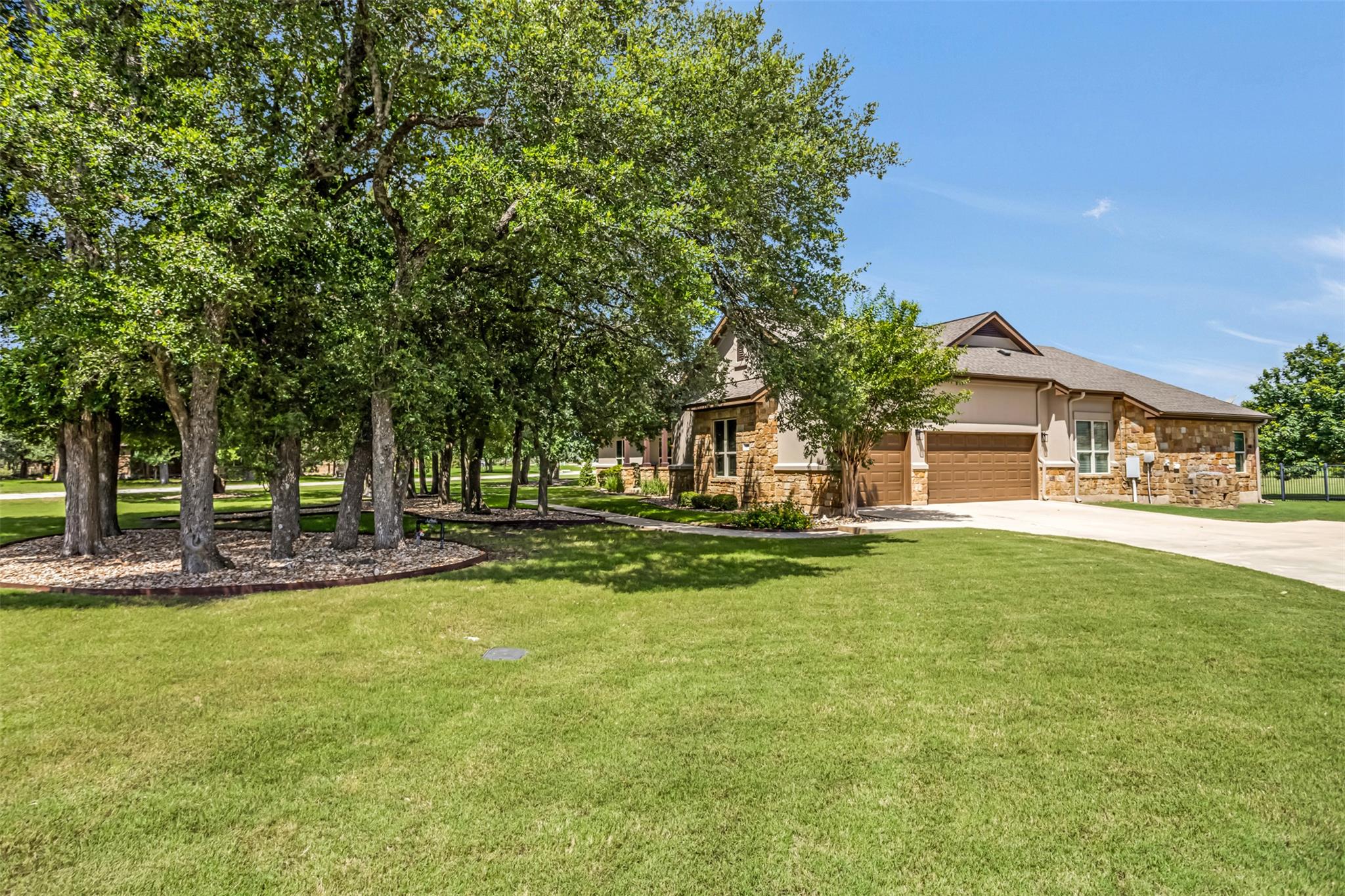 101 Adobe Cv Property Photo 5