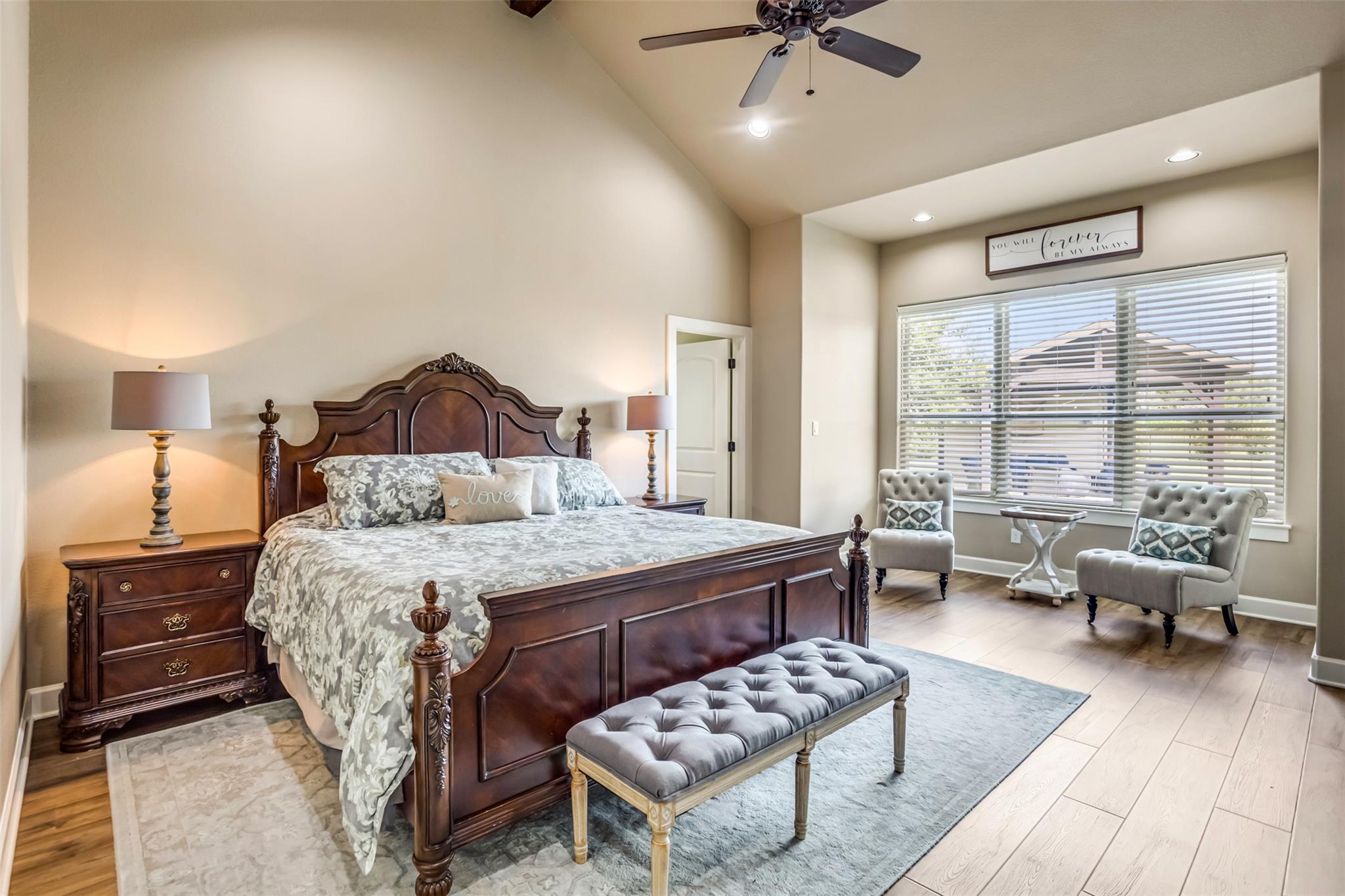 101 Adobe Cv Property Photo 11