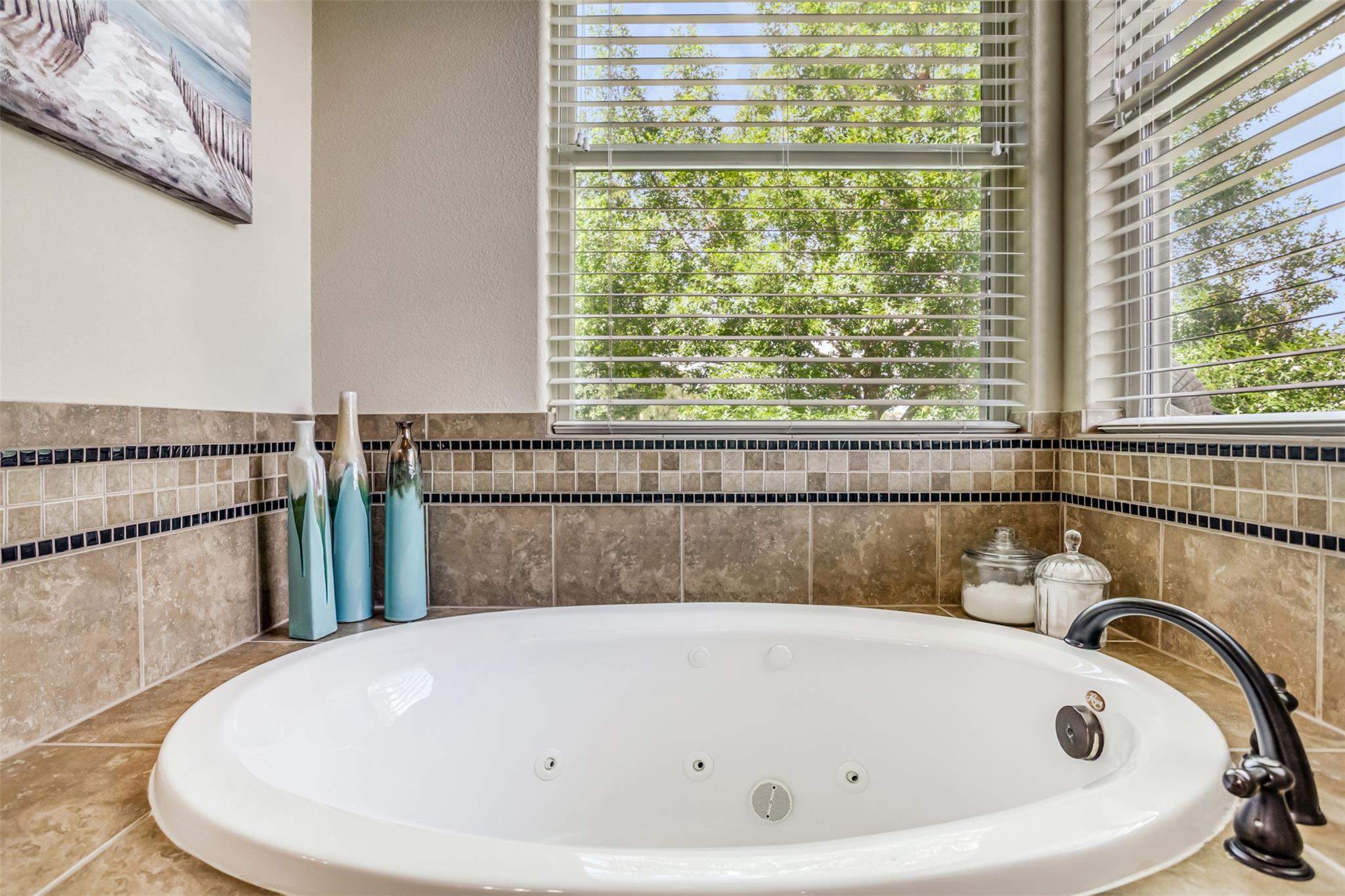 101 Adobe Cv Property Photo 14