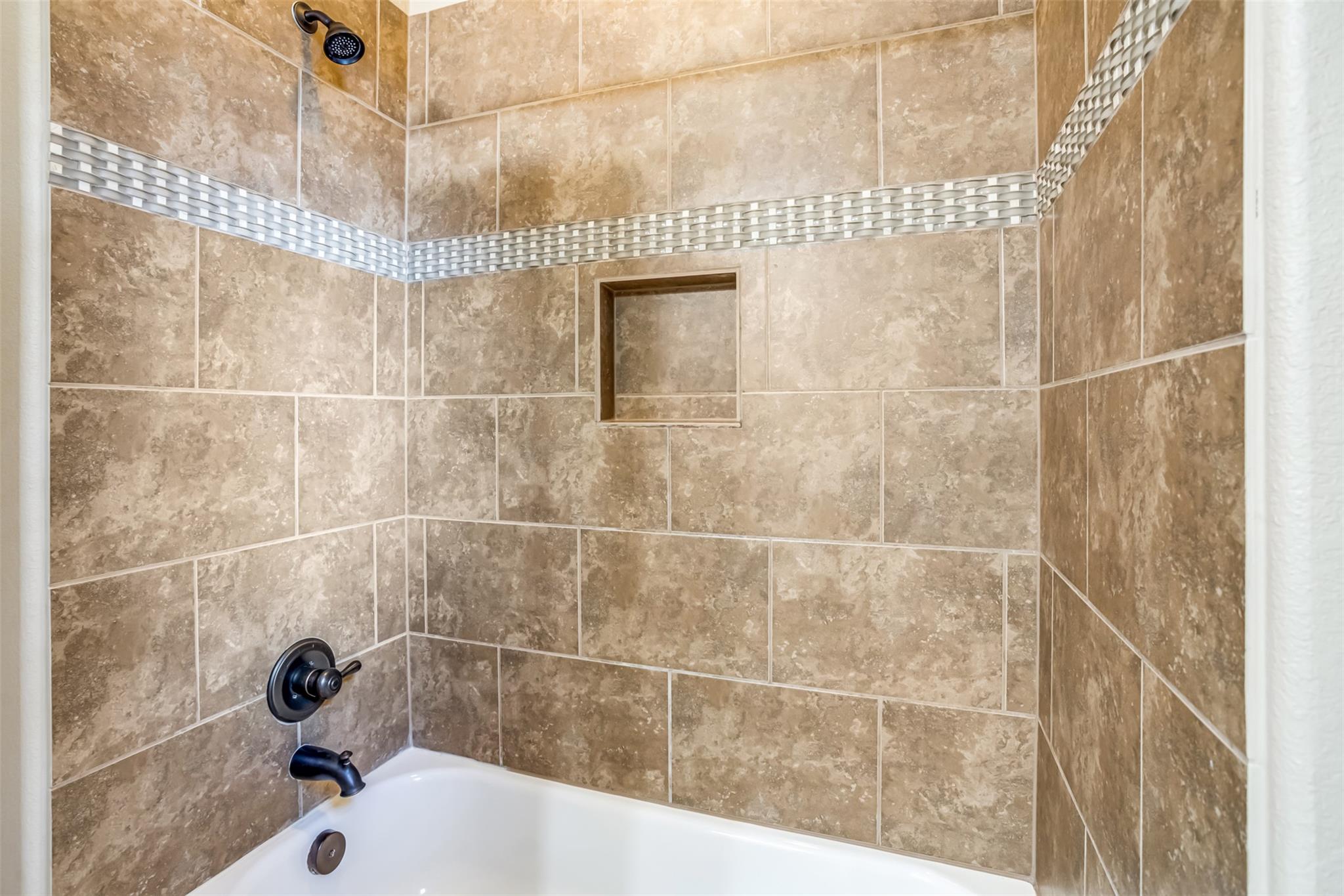 101 Adobe Cv Property Photo 18