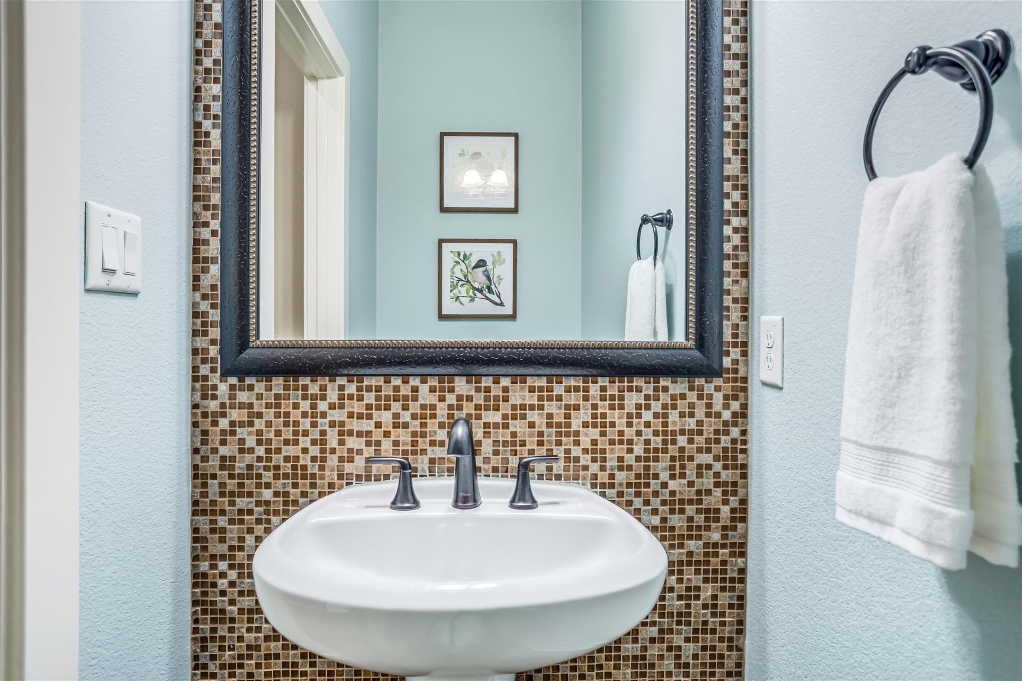 101 Adobe Cv Property Photo 25