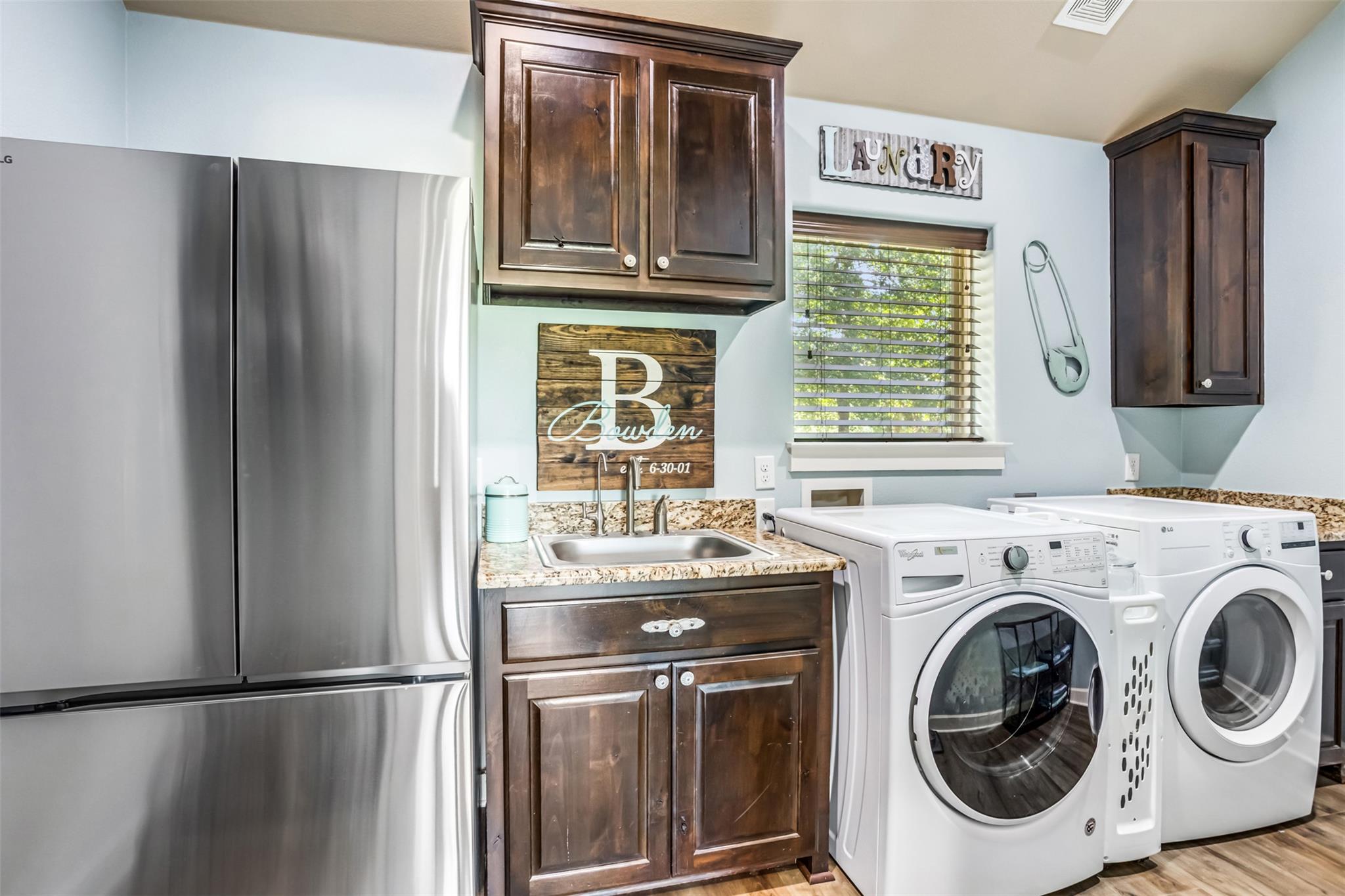 101 Adobe Cv Property Photo 27
