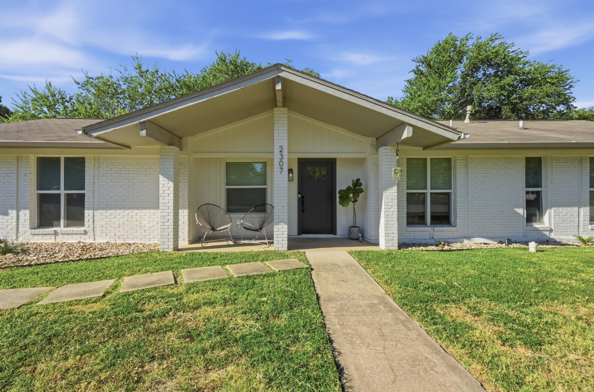 2307 Deadwood Dr Property Photo 1