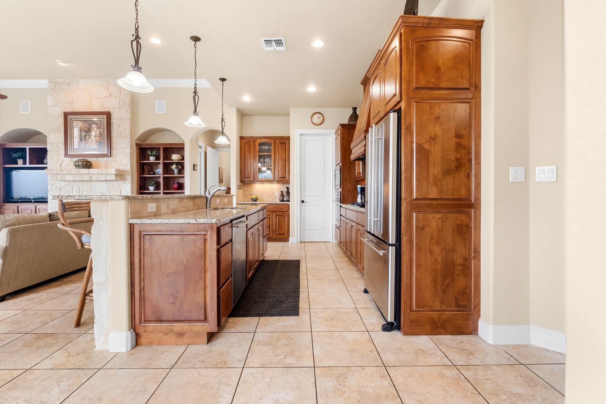 388 Scarlet Ct Property Photo 11