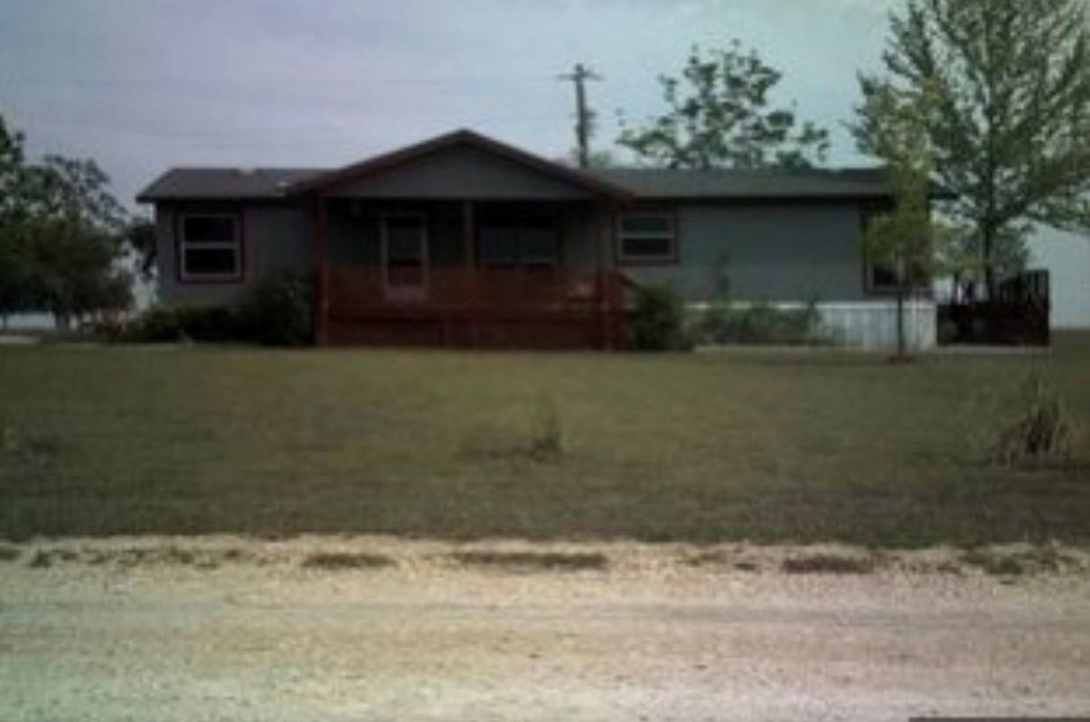 122 Roots Rd Property Photo 2