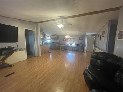 122 Roots Rd Property Photo 3