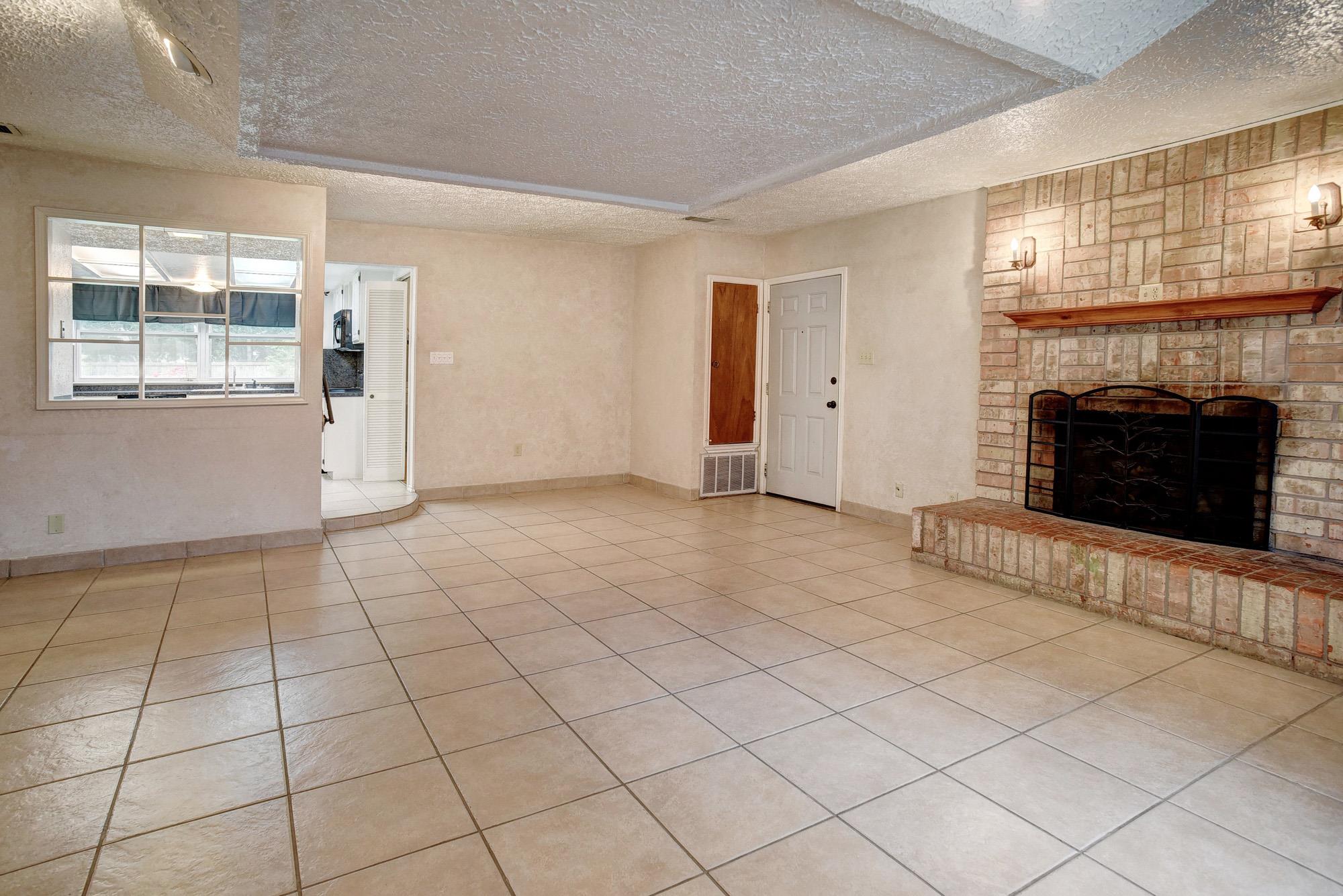204 Maynard St Property Photo 12