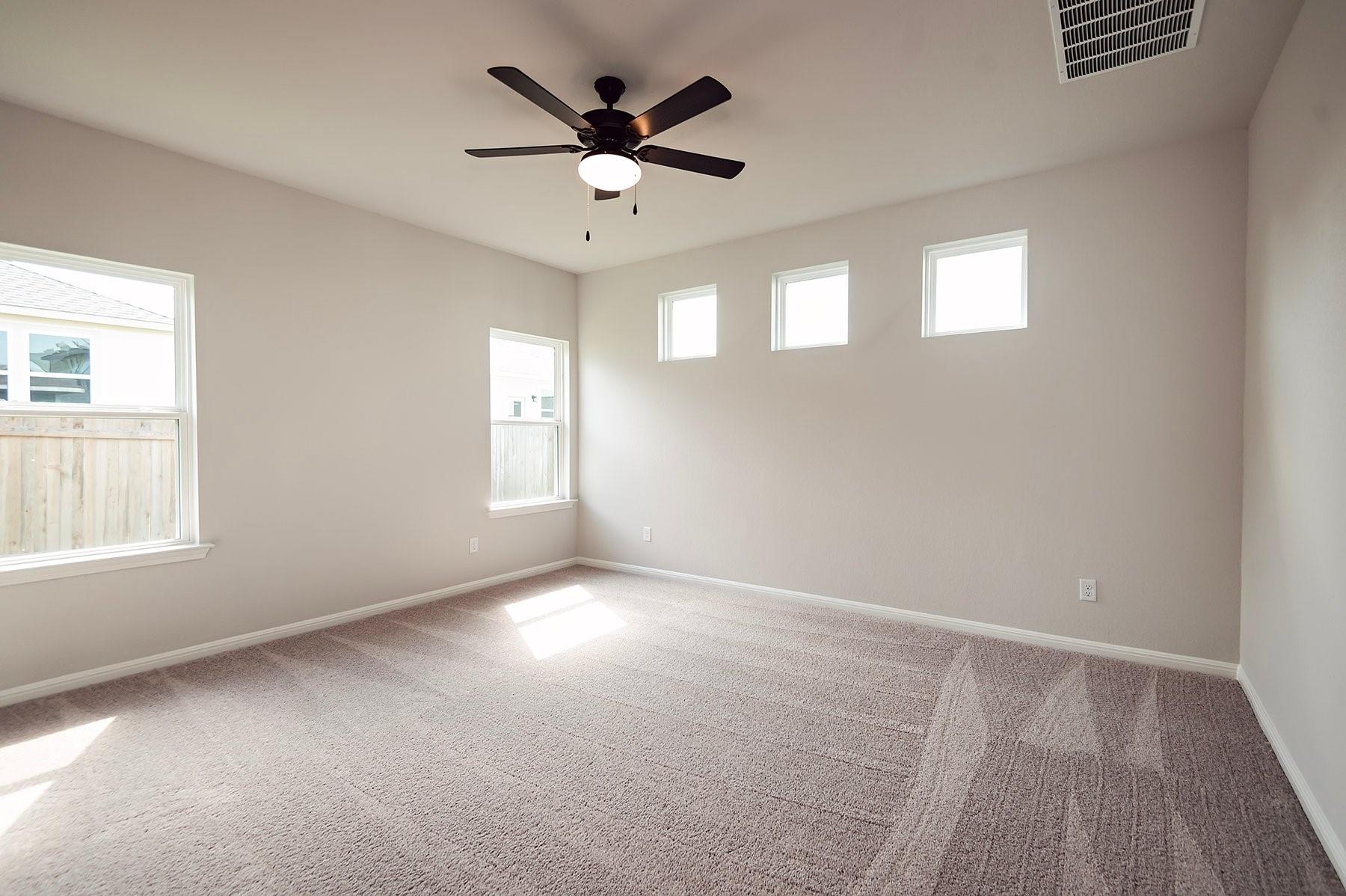 252 Alcatraz Loop Property Photo 6