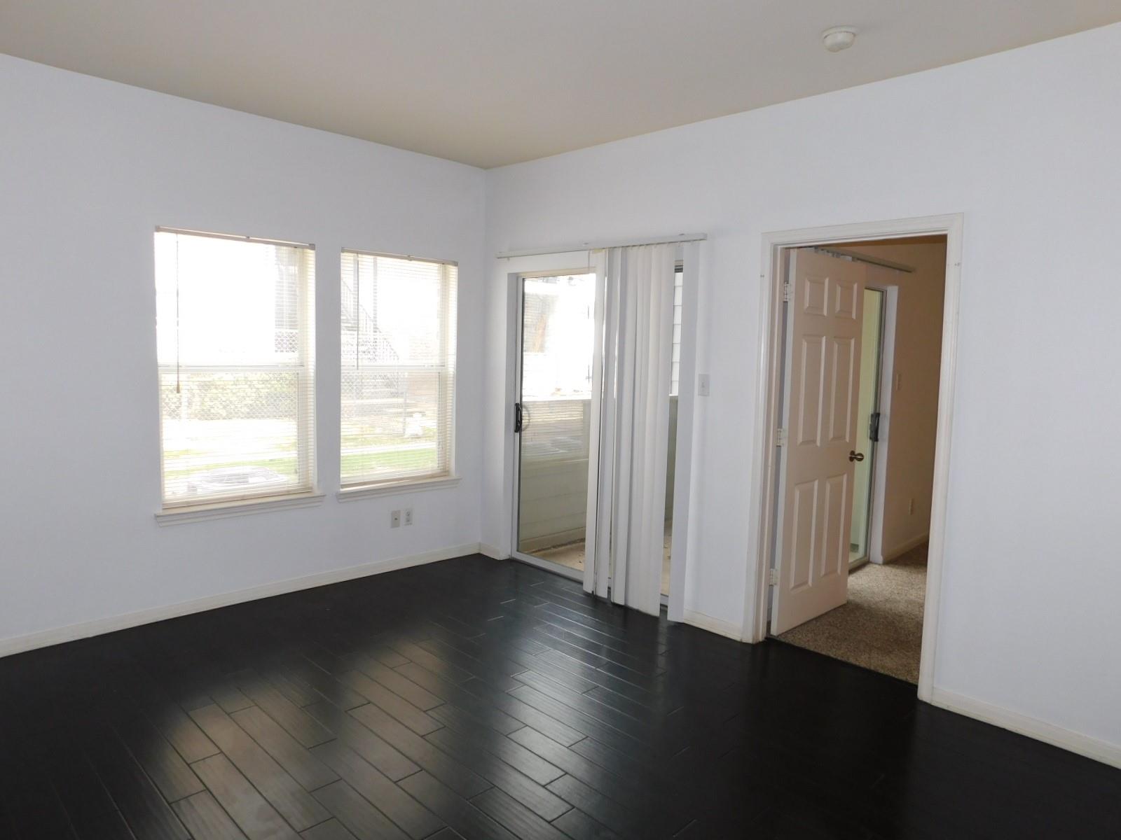 12166 Metric BLVD 154 Property Photo 1