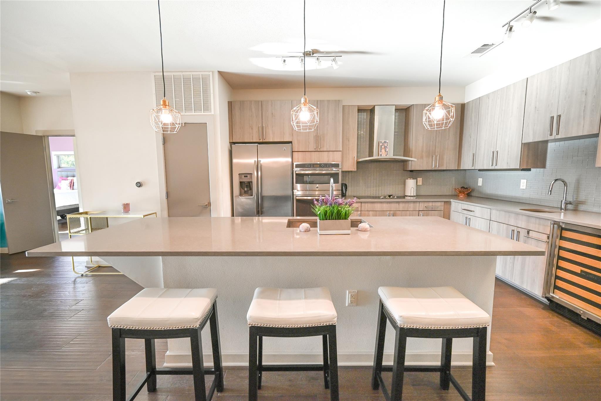3600 S Lamar Blvd #200 Property Photo 4
