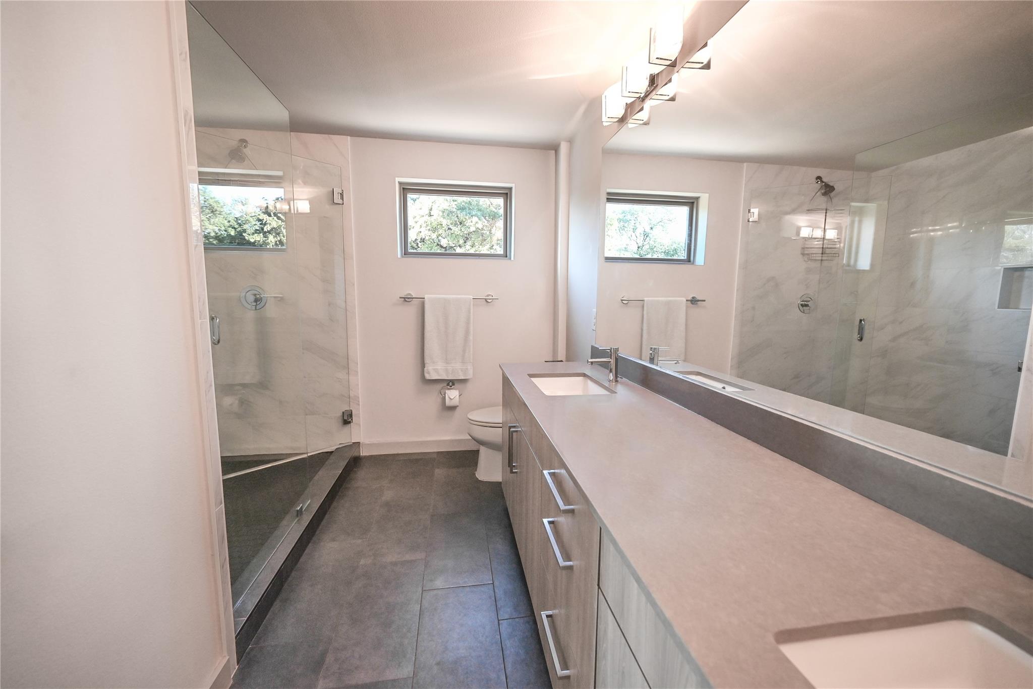 3600 S Lamar Blvd #200 Property Photo 10