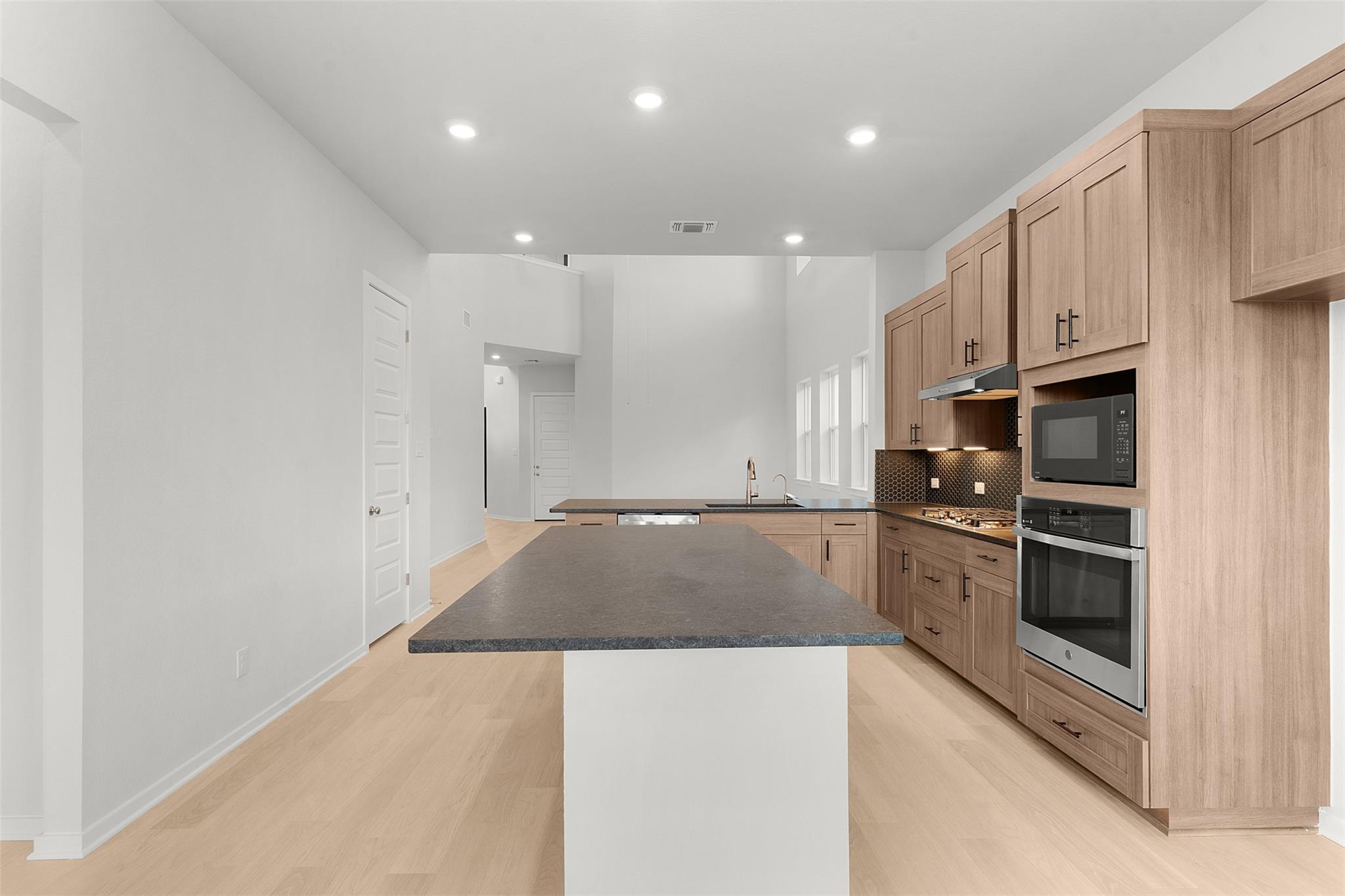 2705 Sage Ranch Dr #2 Property Photo 11