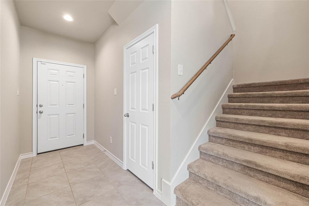 212 Fieldstone Rd Property Photo 20
