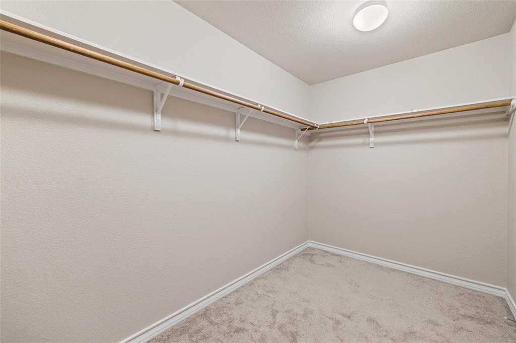212 Fieldstone Rd Property Photo 26