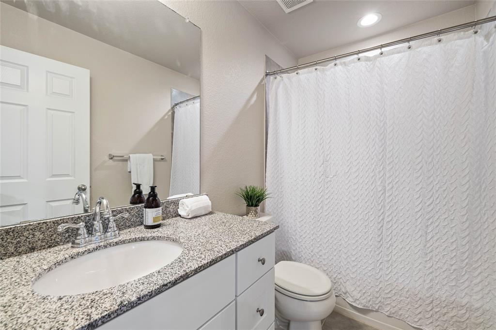 212 Fieldstone Rd Property Photo 28