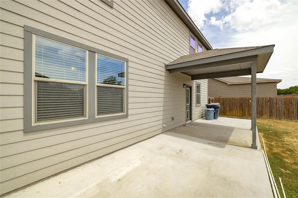 212 Fieldstone Rd Property Photo 33