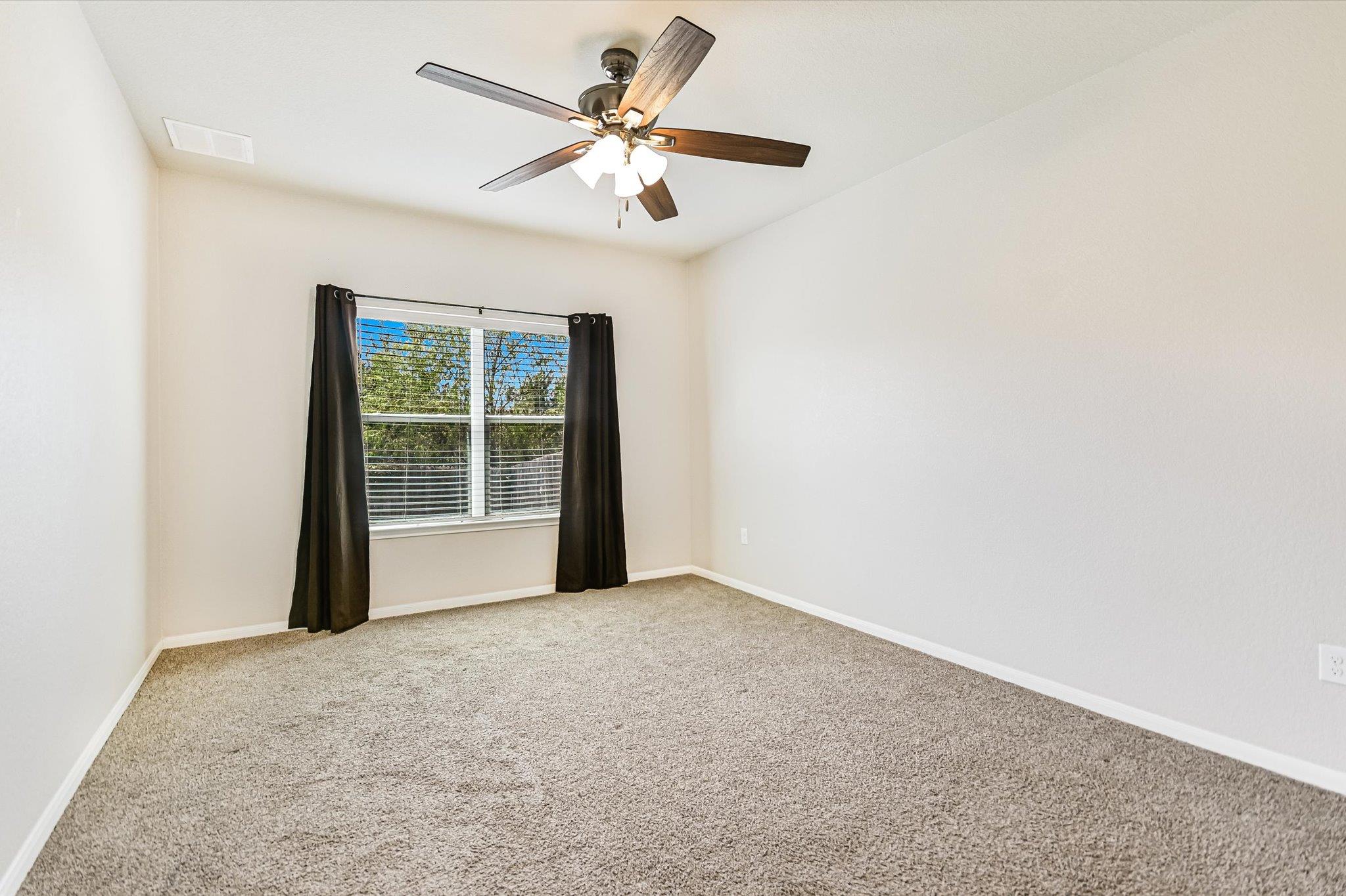 3417 Couch Dr Property Photo 12