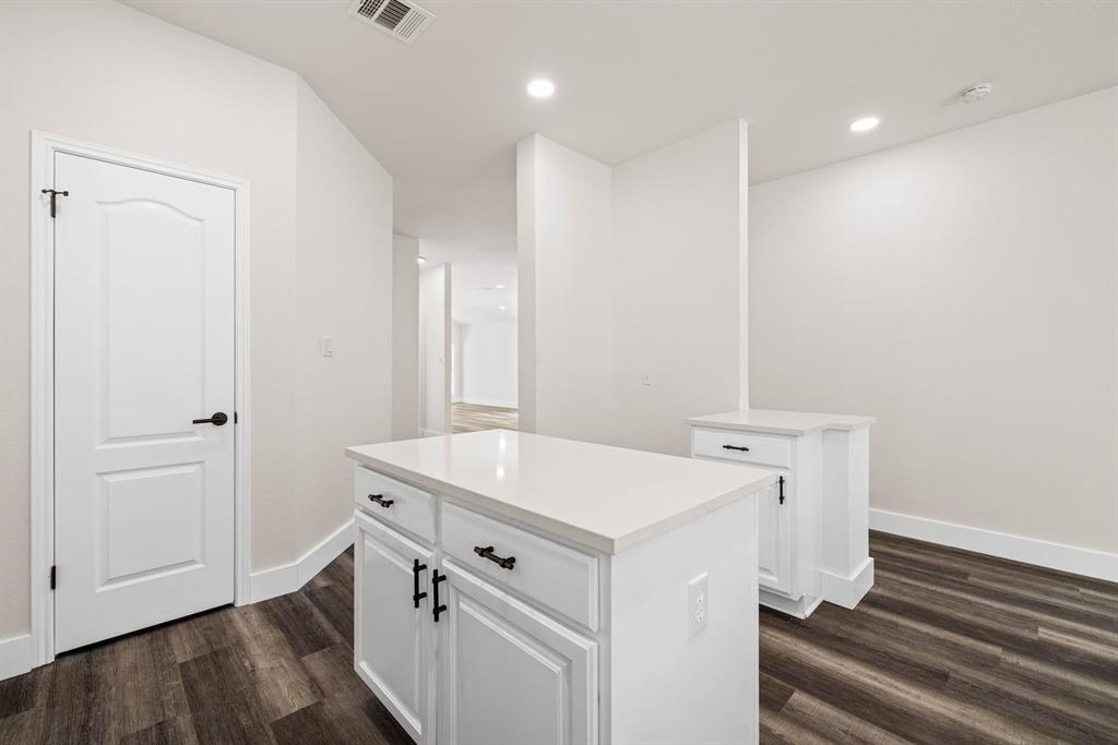 1203 Stepp Bnd Property Photo 12