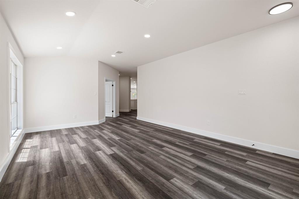 1203 Stepp Bnd Property Photo 15