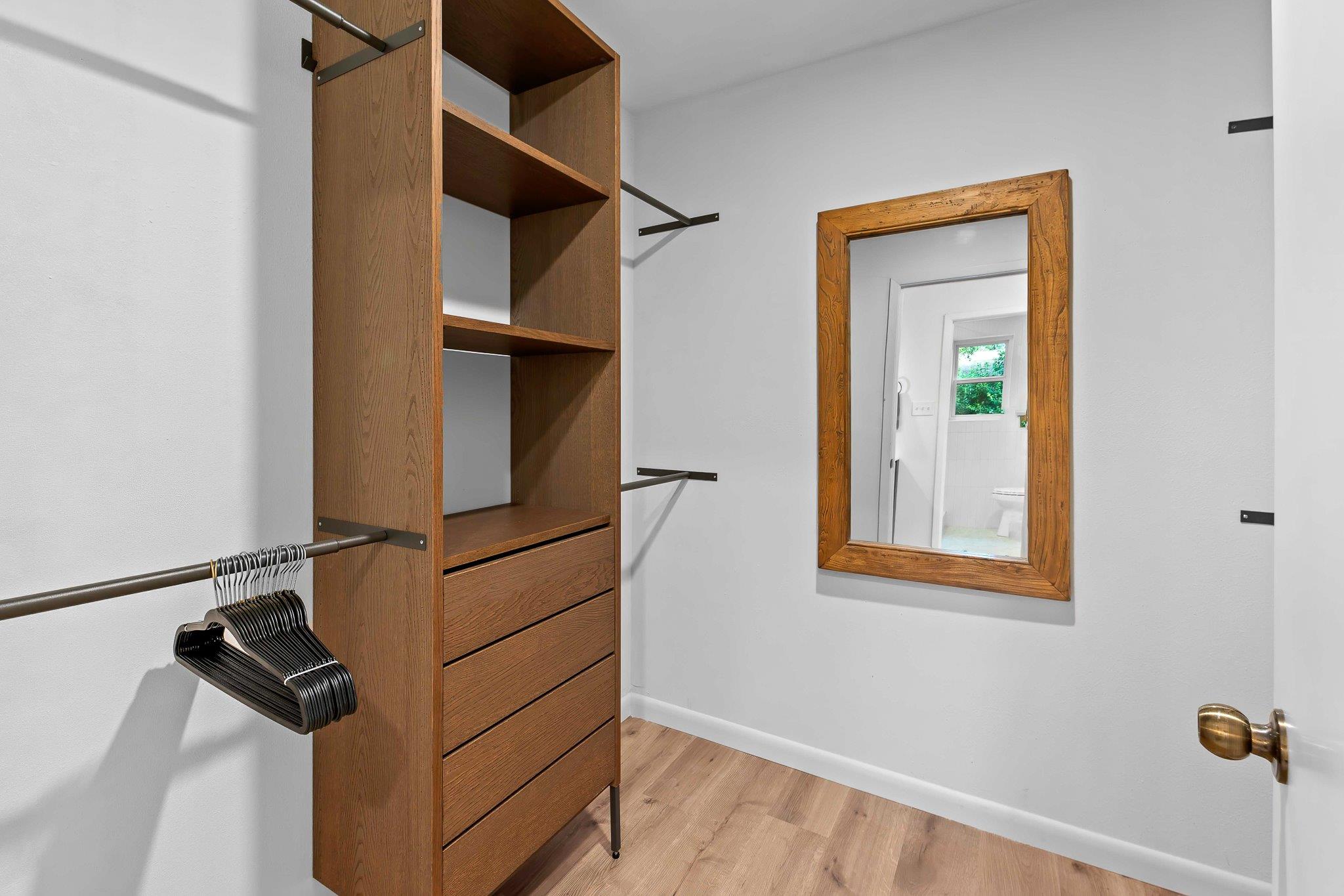 8806 Ridgehill Dr Property Photo 24