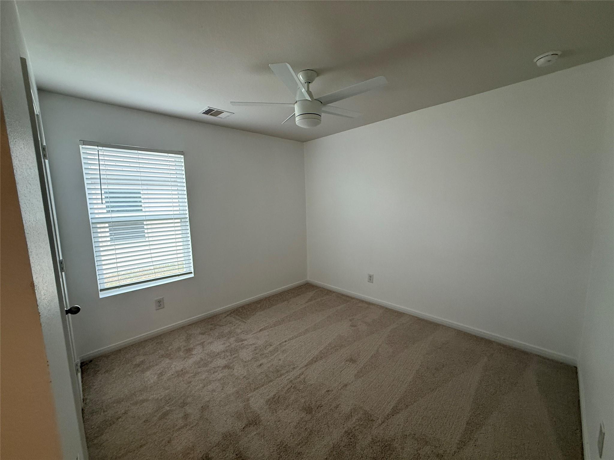 314 Abbey Ln Property Photo 5