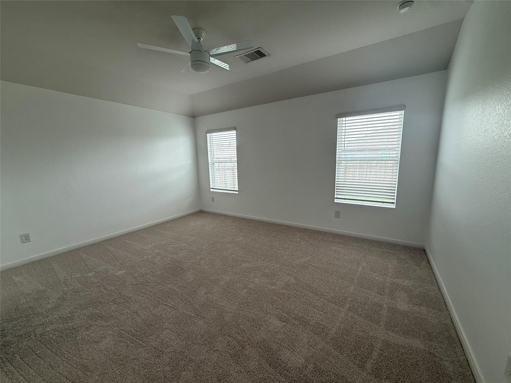 314 Abbey Ln Property Photo 10
