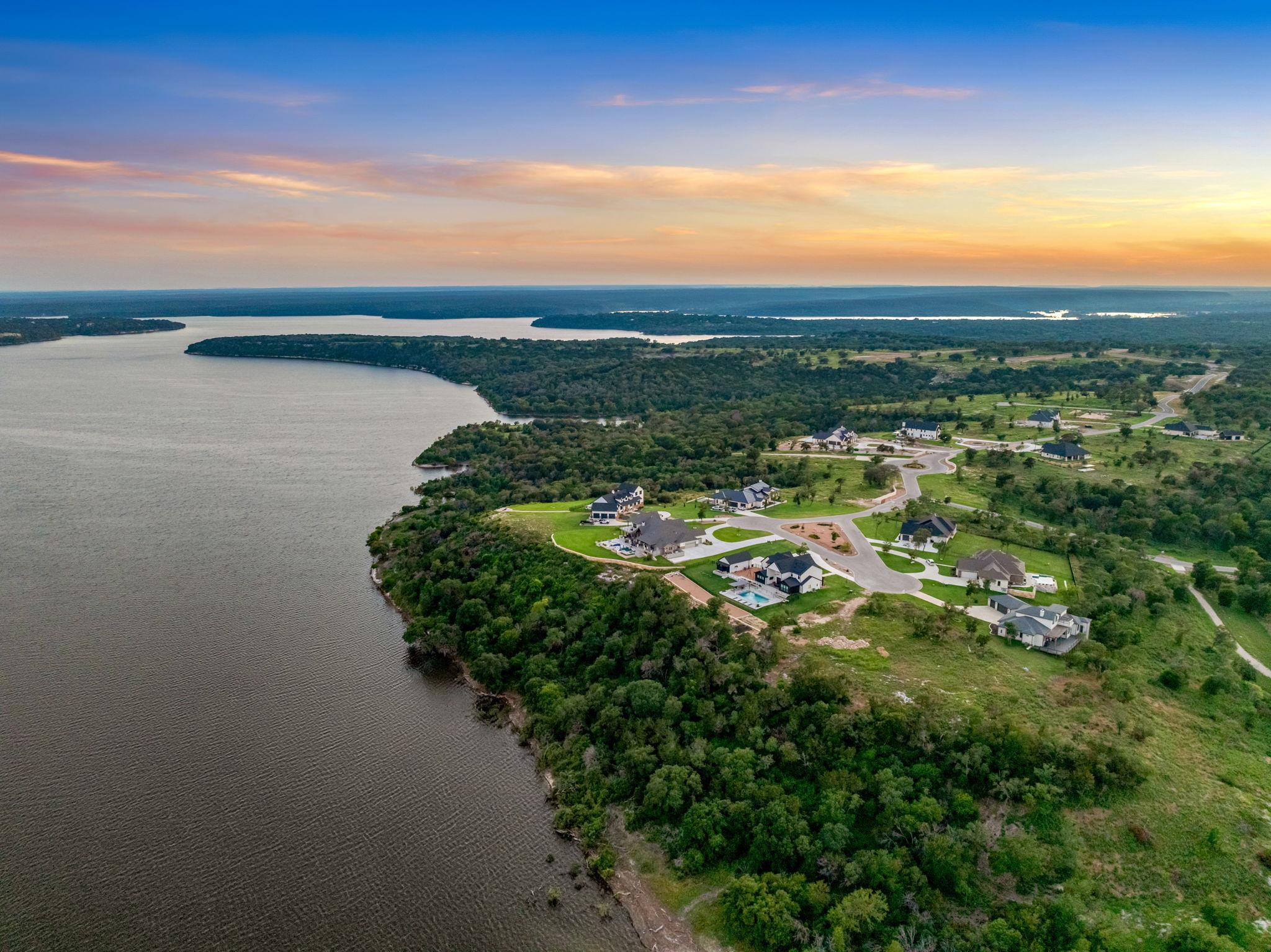 10130 Waterview Cv Property Photo 2